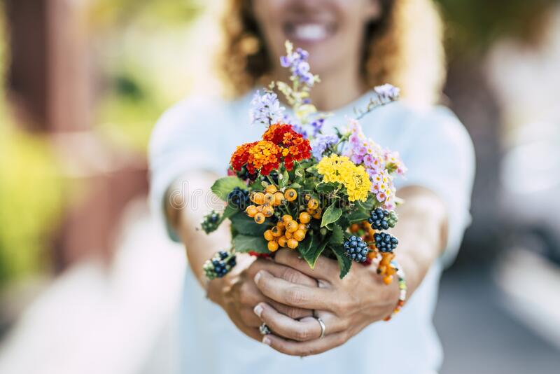 Florista D-Coração - Florista Online Porto - Decoração - Eventos - Flores - Ramo de flores